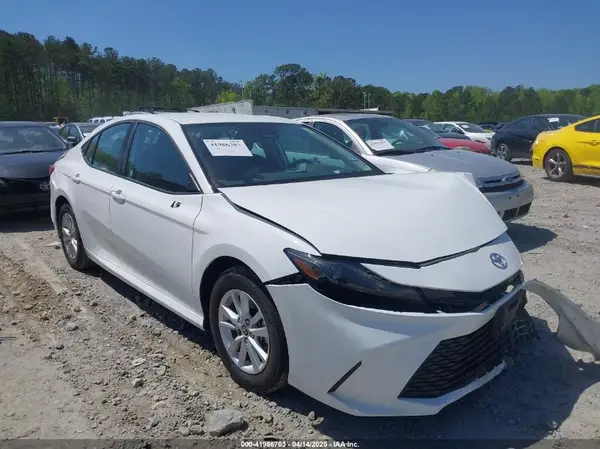 4T1DAACKXSU522692 2025 TOYOTA CAMRY - Image 1