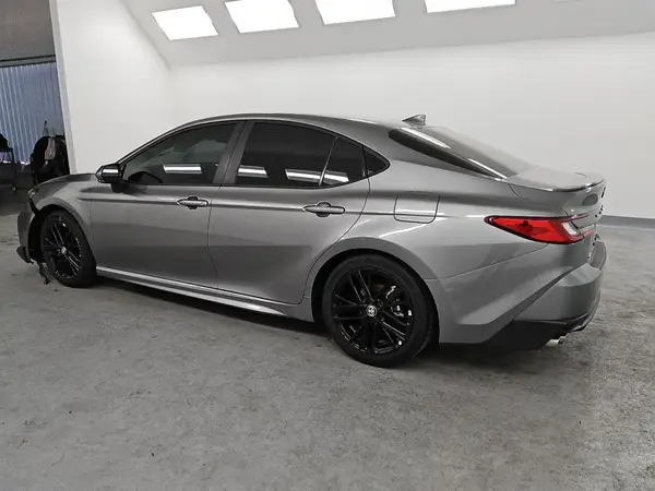 4T1DAACKXSU524183 2025 TOYOTA CAMRY - Image 2