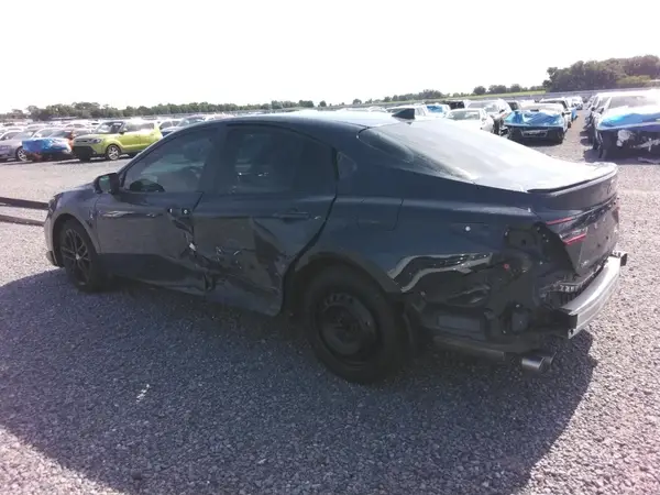4T1DAACKXSU527925 2025 TOYOTA CAMRY - Image 2