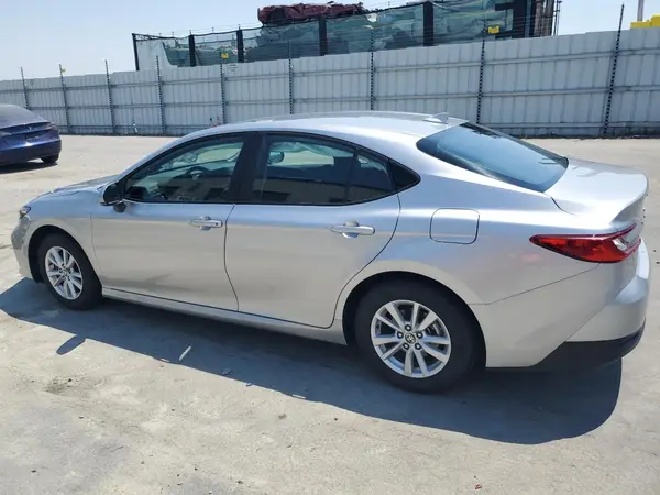 4T1DAACKXSU528055 2025 TOYOTA CAMRY - Image 2