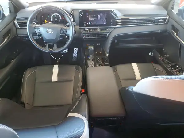 4T1DAACKXSU532168 2025 TOYOTA CAMRY - Image 8