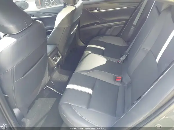 4T1DAACKXSU537077 2025 TOYOTA CAMRY - Image 8
