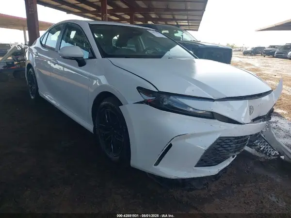 4T1DAACKXSU538875 2025 TOYOTA CAMRY - Image 1