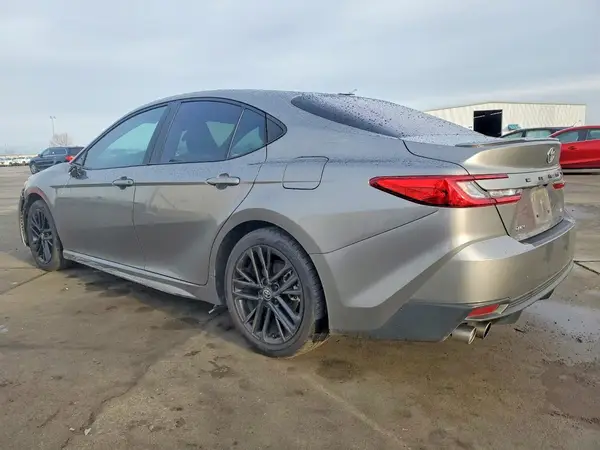 4T1DAACKXSU539136 2025 TOYOTA CAMRY - Image 2