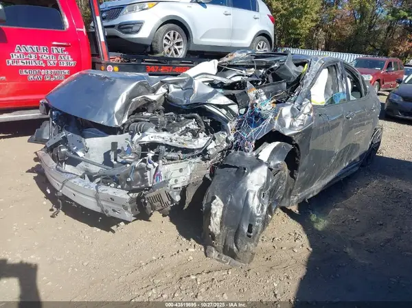 4T1DAACKXSU540920 2025 TOYOTA CAMRY - Image 2