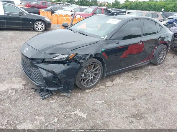 4T1DAACKXSU541033 2025 TOYOTA CAMRY - Image 2