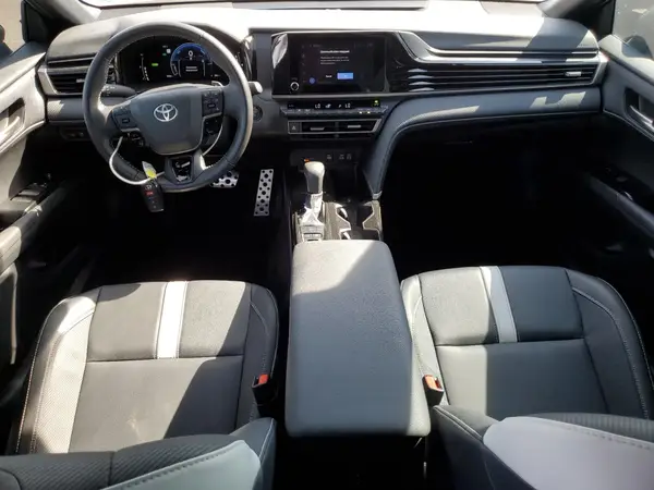 4T1DAACKXSU542702 2025 TOYOTA CAMRY - Image 8