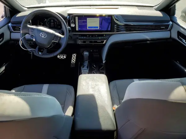 4T1DAACKXSU544000 2025 TOYOTA CAMRY - Image 8