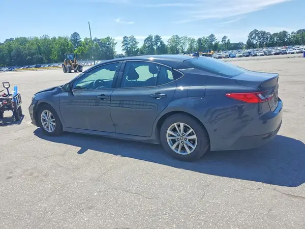 4T1DAACKXSU545146 2025 TOYOTA CAMRY - Image 2