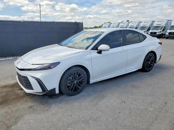4T1DAACKXSU546278 2025 TOYOTA CAMRY - Image 1