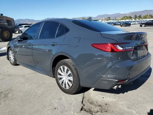 4T1DAACKXSU547592 2025 TOYOTA CAMRY - Image 2