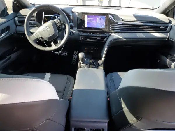 4T1DAACKXSU547592 2025 TOYOTA CAMRY - Image 8