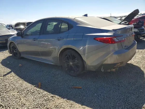4T1DAACKXSU551299 2025 TOYOTA CAMRY - Image 2