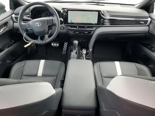 4T1DAACKXSU553733 2025 TOYOTA CAMRY - Image 8