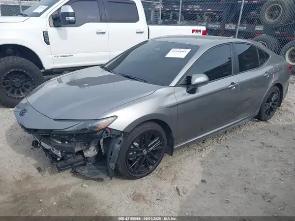 4T1DAACKXSU556731 2025 TOYOTA CAMRY - Image 2