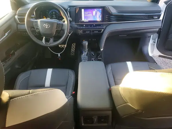 4T1DAACKXSU561296 2025 TOYOTA CAMRY - Image 8