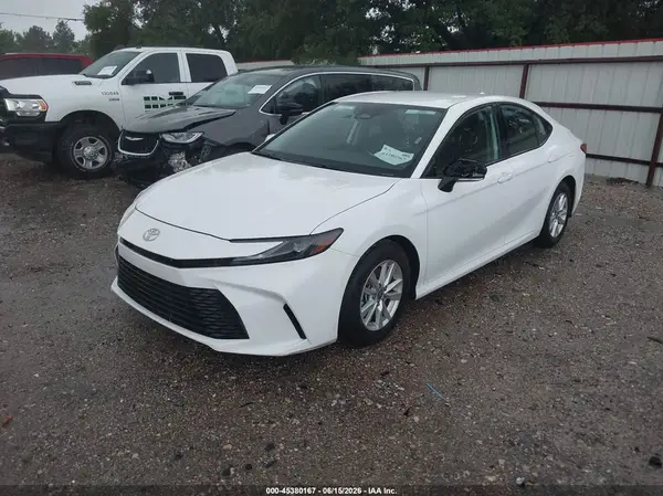 4T1DAACKXSU561394 2025 TOYOTA CAMRY - Image 2