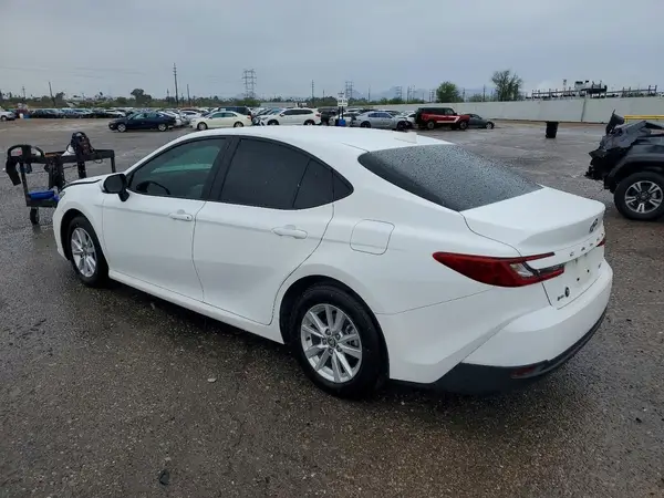 4T1DAACKXSU561511 2025 TOYOTA CAMRY - Image 2