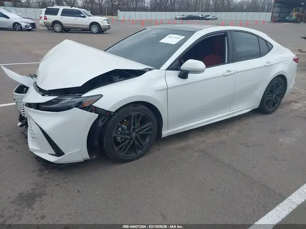 4T1DAACKXSU561847 2025 TOYOTA CAMRY - Image 2
