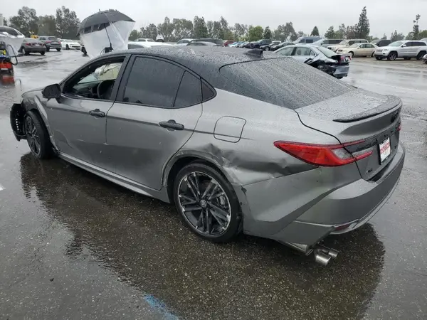 4T1DAACKXSU562786 2025 TOYOTA CAMRY - Image 2