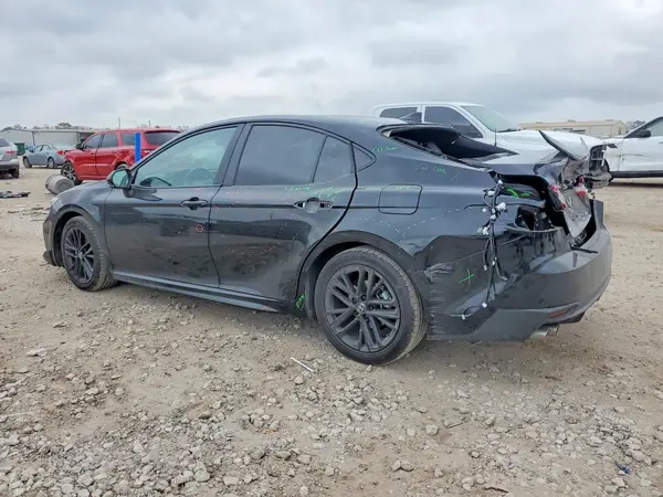 4T1DAACKXSU563808 2025 TOYOTA CAMRY - Image 2