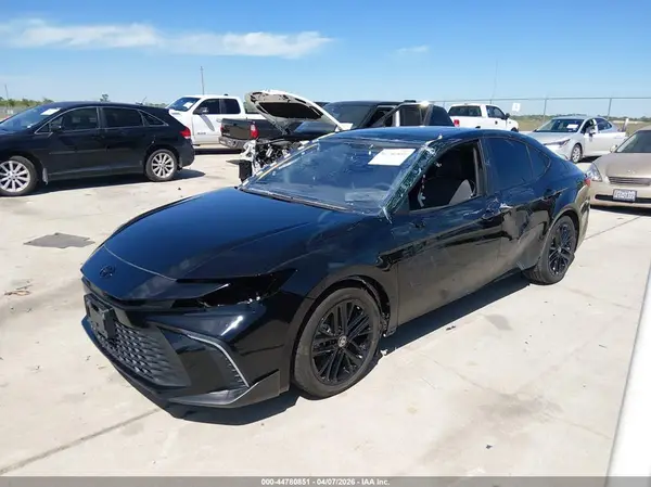 4T1DAACKXSU564716 2025 TOYOTA CAMRY - Image 2