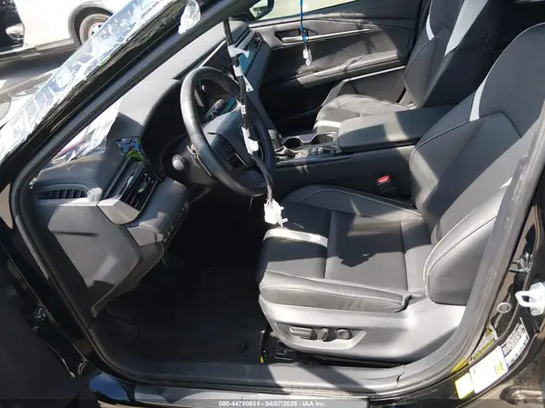 4T1DAACKXSU564716 2025 TOYOTA CAMRY - Image 8