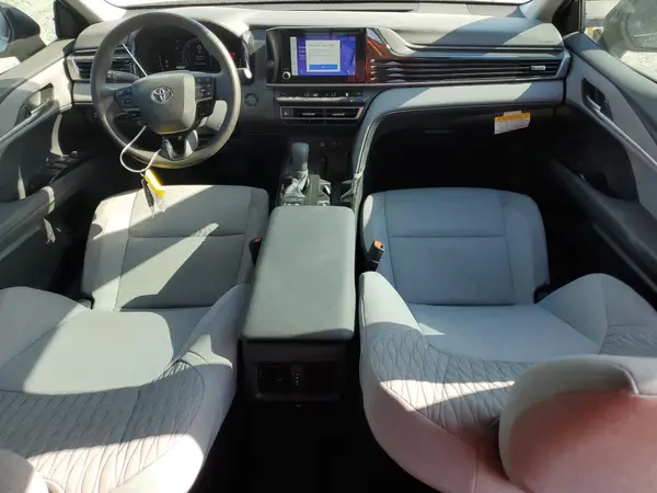 4T1DAACKXSU564862 2025 TOYOTA CAMRY - Image 8