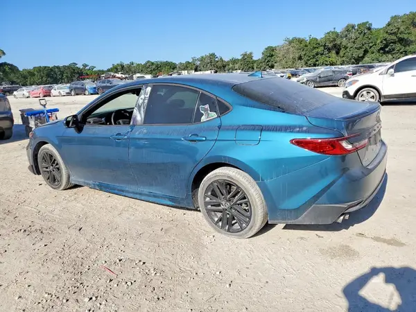 4T1DAACKXSU572153 2025 TOYOTA CAMRY - Image 2