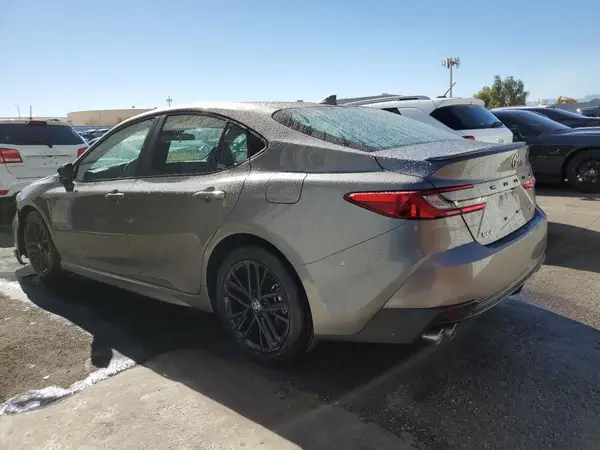 4T1DAACKXSU574064 2025 TOYOTA CAMRY - Image 2