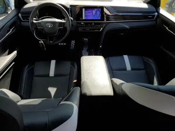 4T1DAACKXSU574064 2025 TOYOTA CAMRY - Image 8