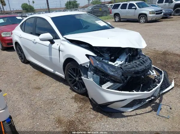 4T1DAACKXSU574291 2025 TOYOTA CAMRY - Image 1