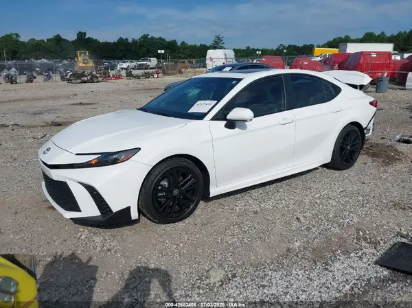 4T1DAACKXSU575599 2025 TOYOTA CAMRY - Image 2