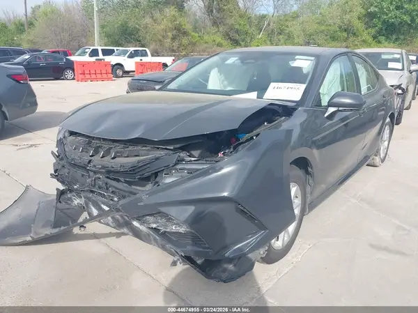 4T1DAACKXSU576249 2025 TOYOTA CAMRY - Image 2