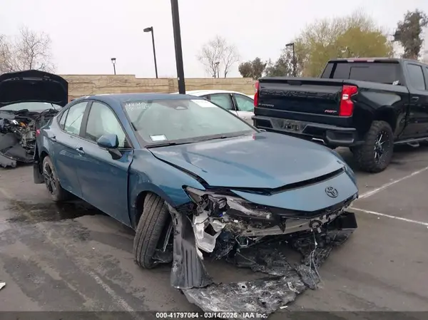 4T1DAACKXSU579314 2025 TOYOTA CAMRY - Image 1