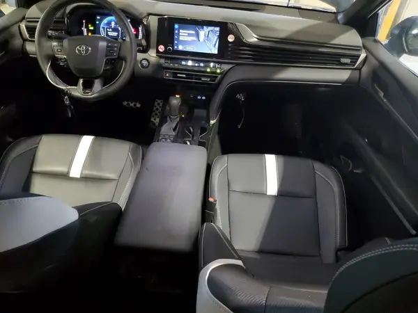 4T1DAACKXSU583640 2025 TOYOTA CAMRY - Image 8