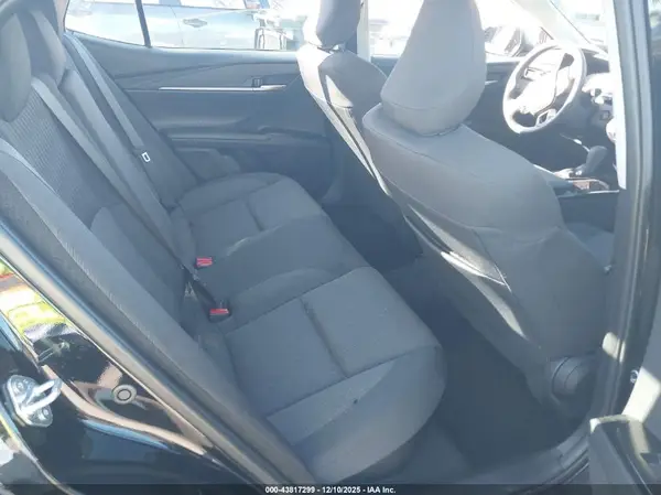 4T1DAACKXSU588787 2025 TOYOTA CAMRY - Image 8