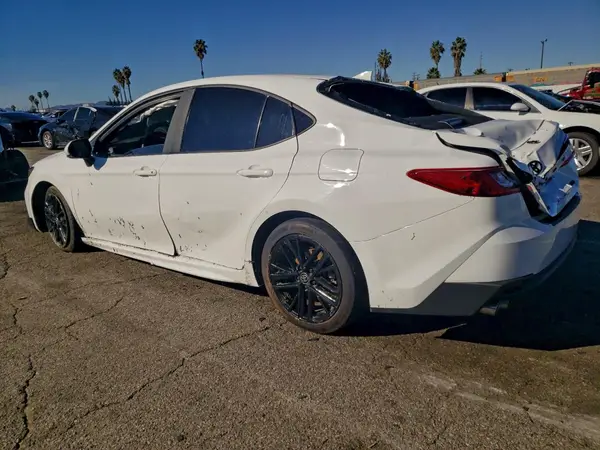 4T1DAACKXSU589406 2025 TOYOTA CAMRY - Image 2