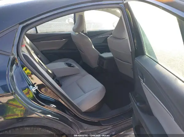 4T1DAACKXSU592578 2025 TOYOTA CAMRY - Image 8