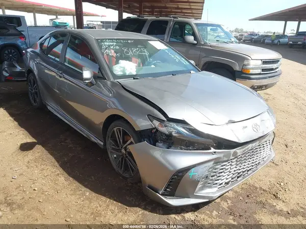 4T1DAACKXSU592709 2025 TOYOTA CAMRY - Image 1