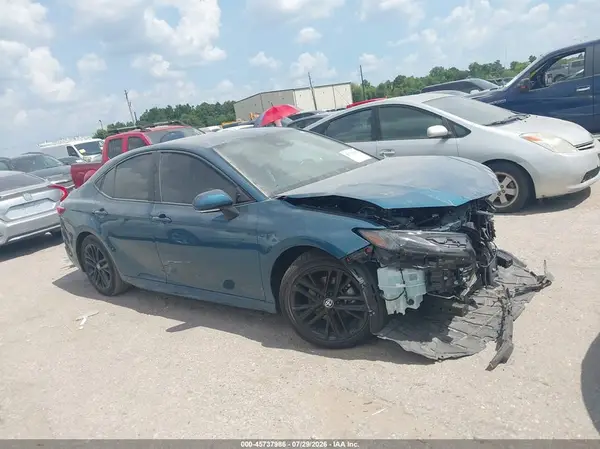 4T1DAACKXSU594167 2025 TOYOTA CAMRY - Image 1