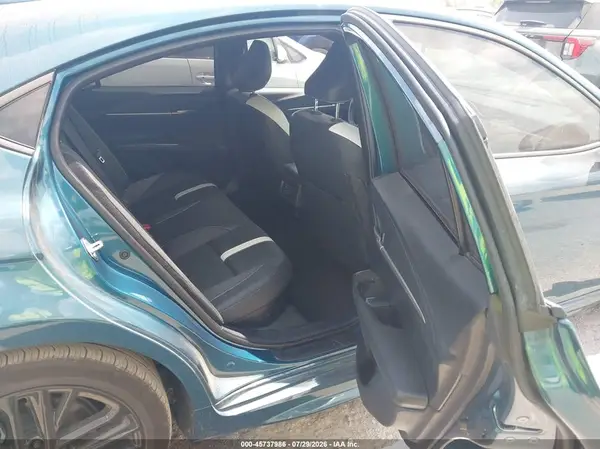 4T1DAACKXSU594167 2025 TOYOTA CAMRY - Image 8