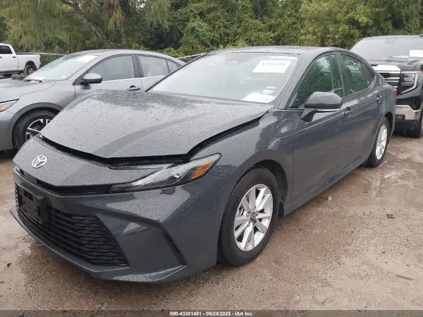4T1DAACKXSU594203 2025 TOYOTA CAMRY - Image 2