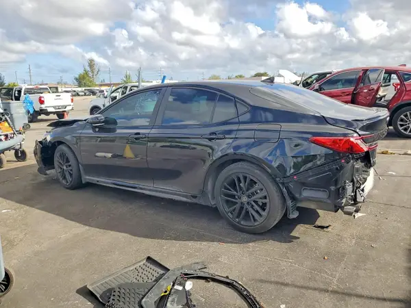 4T1DAACKXSU594637 2025 TOYOTA CAMRY - Image 2