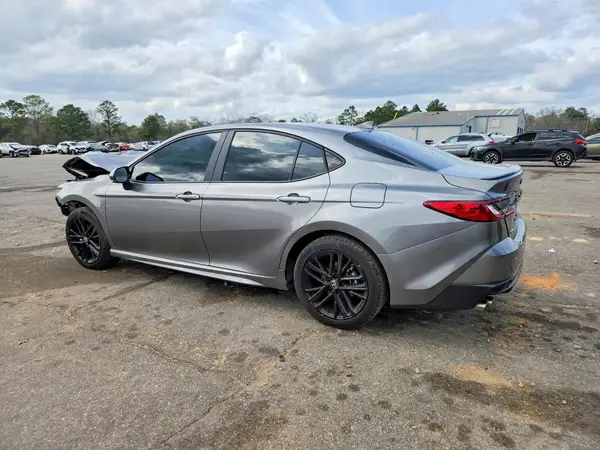 4T1DAACKXSU594721 2025 TOYOTA CAMRY - Image 2
