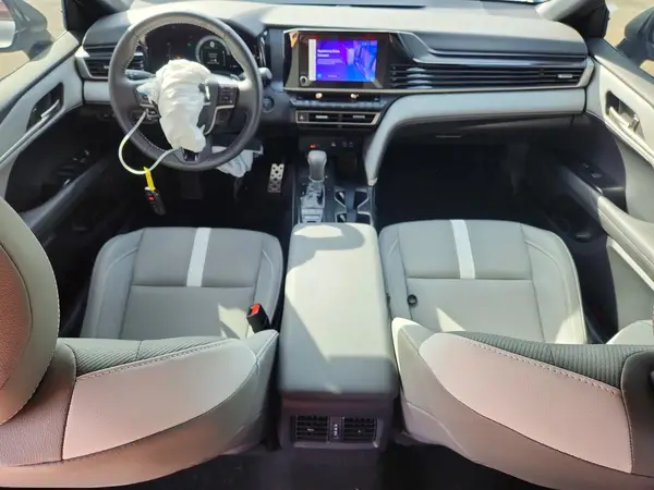 4T1DAACKXSU594721 2025 TOYOTA CAMRY - Image 8