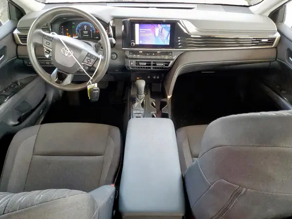 4T1DAACKXSU595013 2025 TOYOTA CAMRY - Image 8