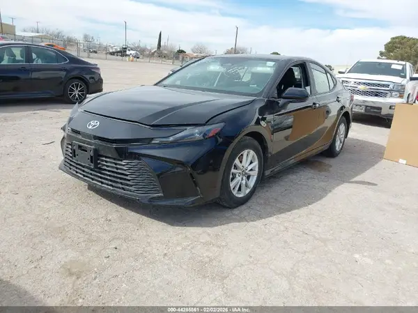 4T1DAACKXSU596372 2025 TOYOTA CAMRY - Image 2