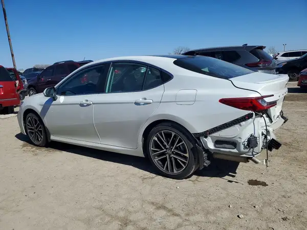4T1DAACKXSU599885 2025 TOYOTA CAMRY - Image 2