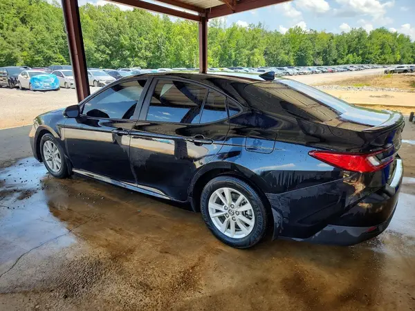 4T1DAACKXSU601392 2025 TOYOTA CAMRY - Image 2